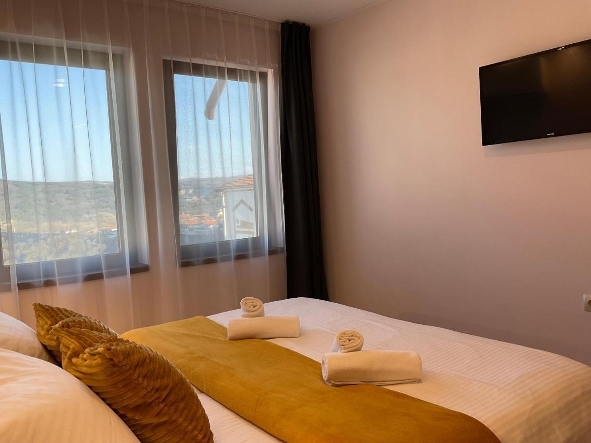 Guest Rooms Tsarevets Veliko Tărnovo Exterior foto